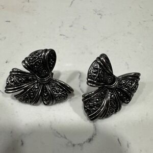 Vintage Avon Women's Fashion Dark Silver Tone Bow Stud Post Earrings